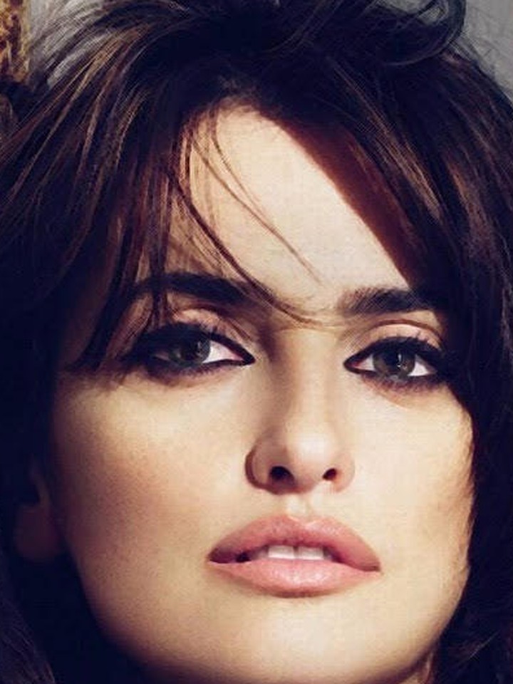 Penélope Cruz, lo más joven, 1997, 23 años. Abre los ojos