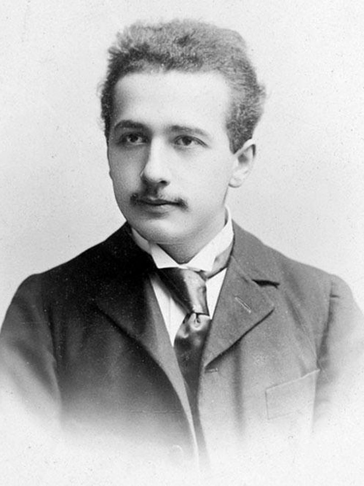 Albert Einstein, lo más joven, 1905, 26 años. Año milagroso